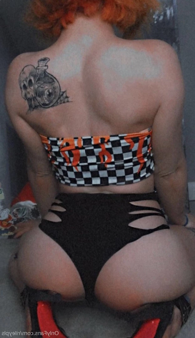 Riley Caacrinolaas [ rileypls ] Onlyfans leaked photo 10155421 on Hotleaks.tv