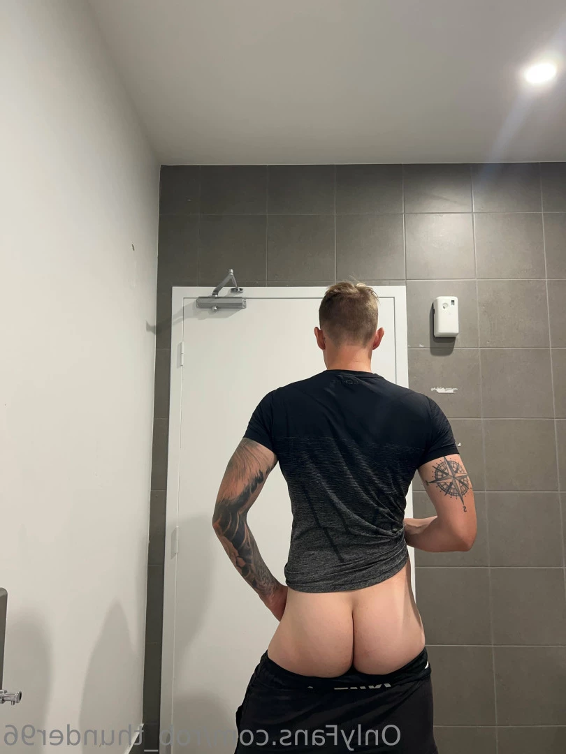 Rob [ rob_thunder96 ] Onlyfans leaked photo 8236706 on Hotleaks.tv