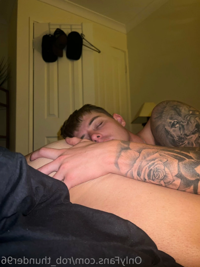 Rob [ rob_thunder96 ] Onlyfans leaked photo 10876492 on Hotleaks.tv
