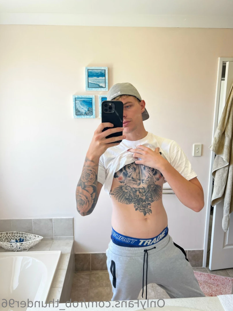 Rob [ rob_thunder96 ] Onlyfans leaked photo 11037253 on Hotleaks.tv