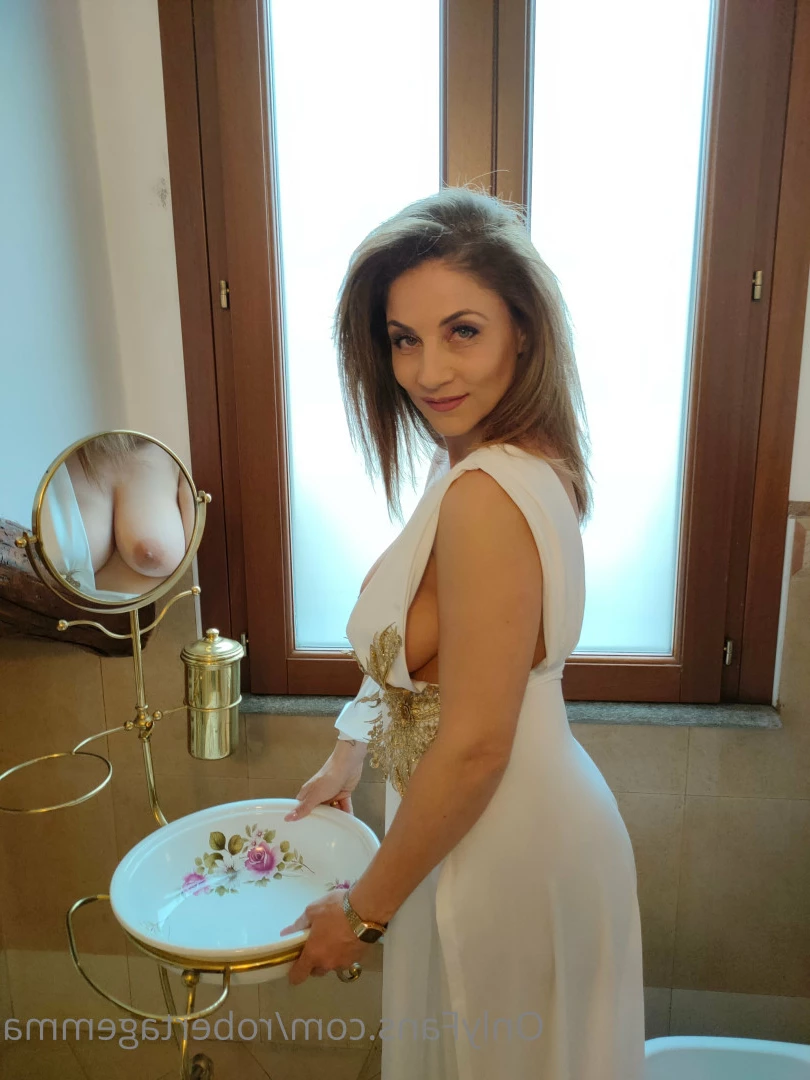 robertagemma Onlyfans leaked photo 8368473 on Hotleaks.tv