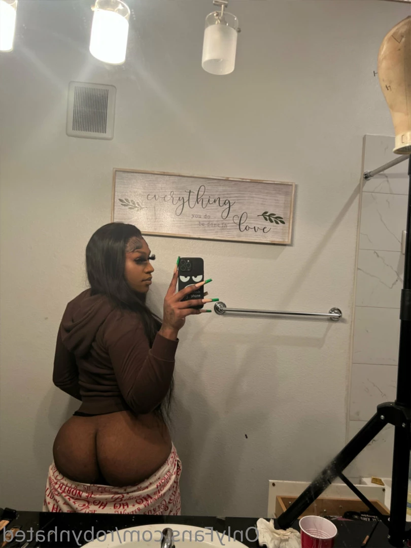 Discrete(KeepItBetweenUs) [ robynhated ] Onlyfans leaked photo 8415423 on Hotleaks.tv