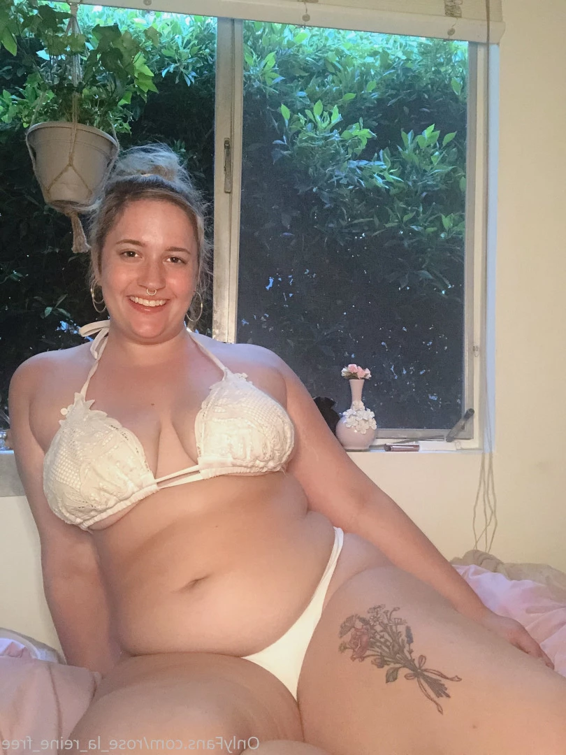 🌹𝓡𝓸𝓼𝓮 🌹 FULL VIDEOS ON WALL [ rose_la_reine_vip ] Onlyfans leaked photo 10144317 on Hotleaks.tv