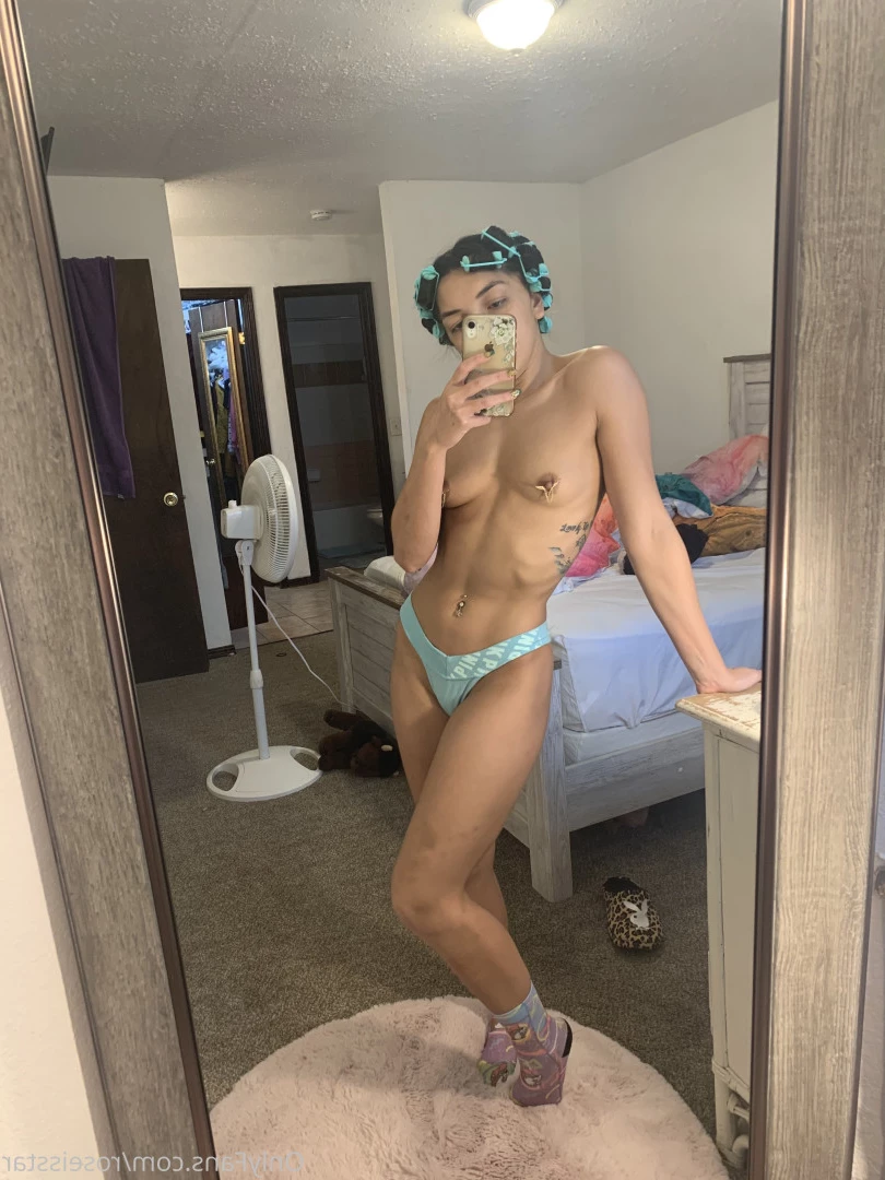 🌹Rose Isstar⭐️ [ roseisstar ] Onlyfans leaked photo 8304259 on Hotleaks.tv