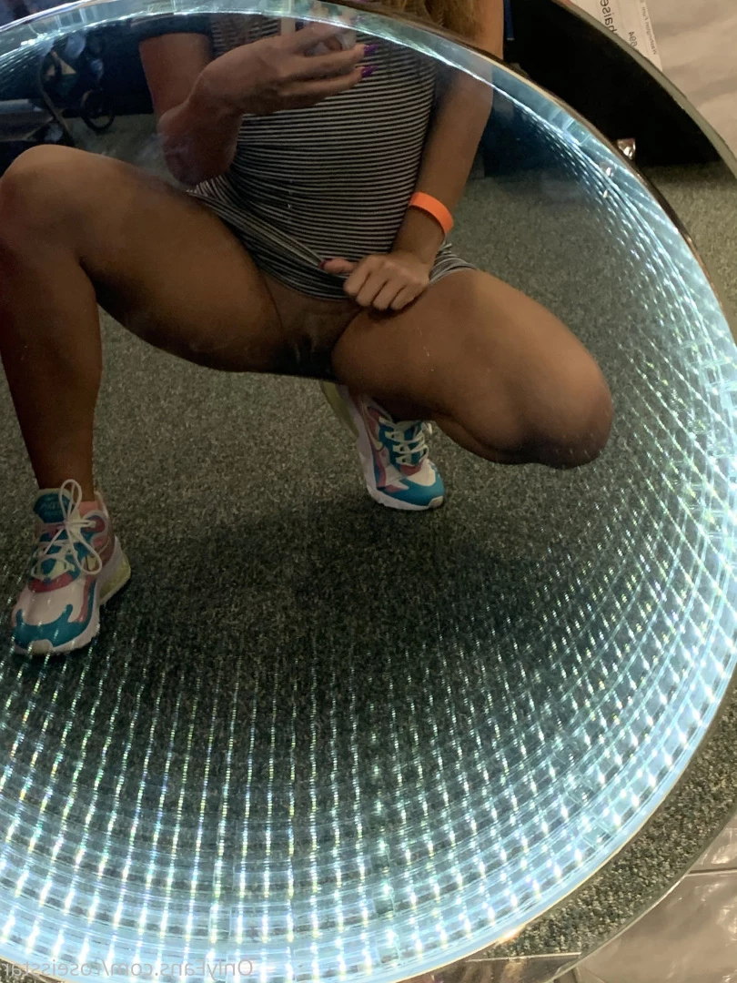 🌹Rose Isstar⭐️ [ roseisstar ] Onlyfans leaked photo 8308524 on Hotleaks.tv