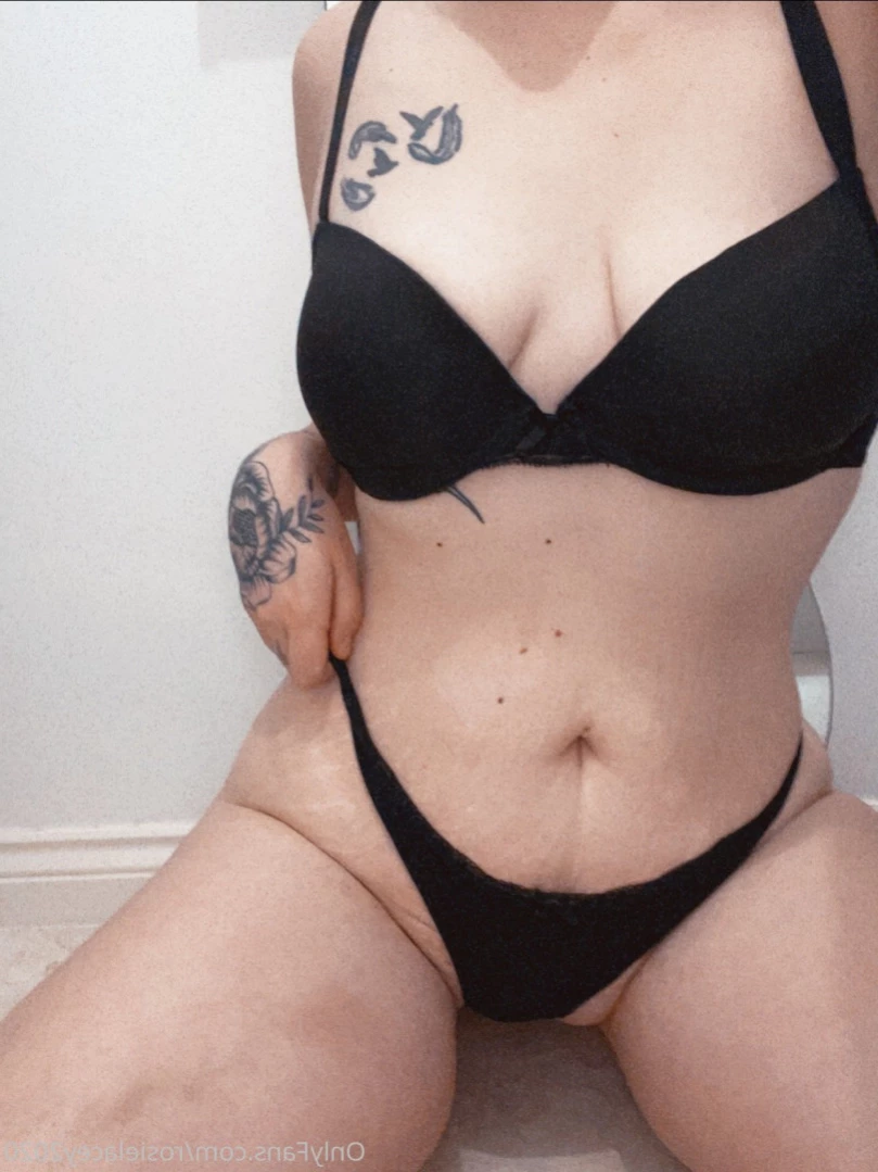 Rosie [ rosielacey2020 ] Onlyfans leaked photo 12244543 on Hotleaks.tv