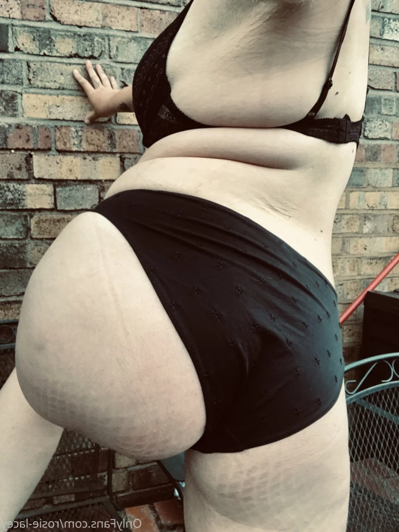 Rosie [ rosielacey2020 ] Onlyfans leaked photo 14242665 on Hotleaks.tv