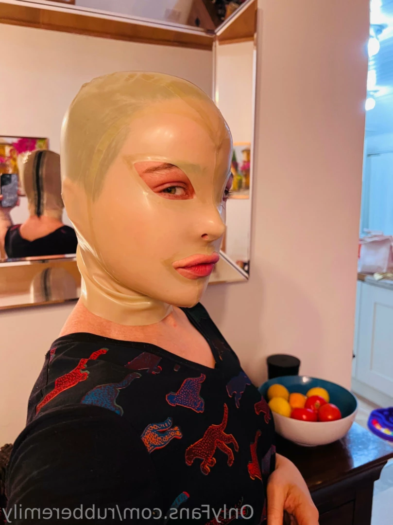 rubberemily Onlyfans leaked photo 13990388 on Hotleaks.tv