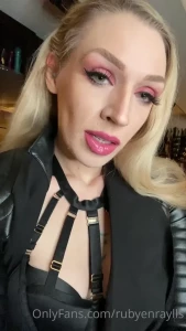 Seattle Dominatrix Ruby Enraylls [ rubyenraylls ] Onlyfans leaked video 10017841 on Hotleaks.tv