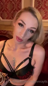 Seattle Dominatrix Ruby Enraylls [ rubyenraylls ] Onlyfans leaked video 10018058 on Hotleaks.tv