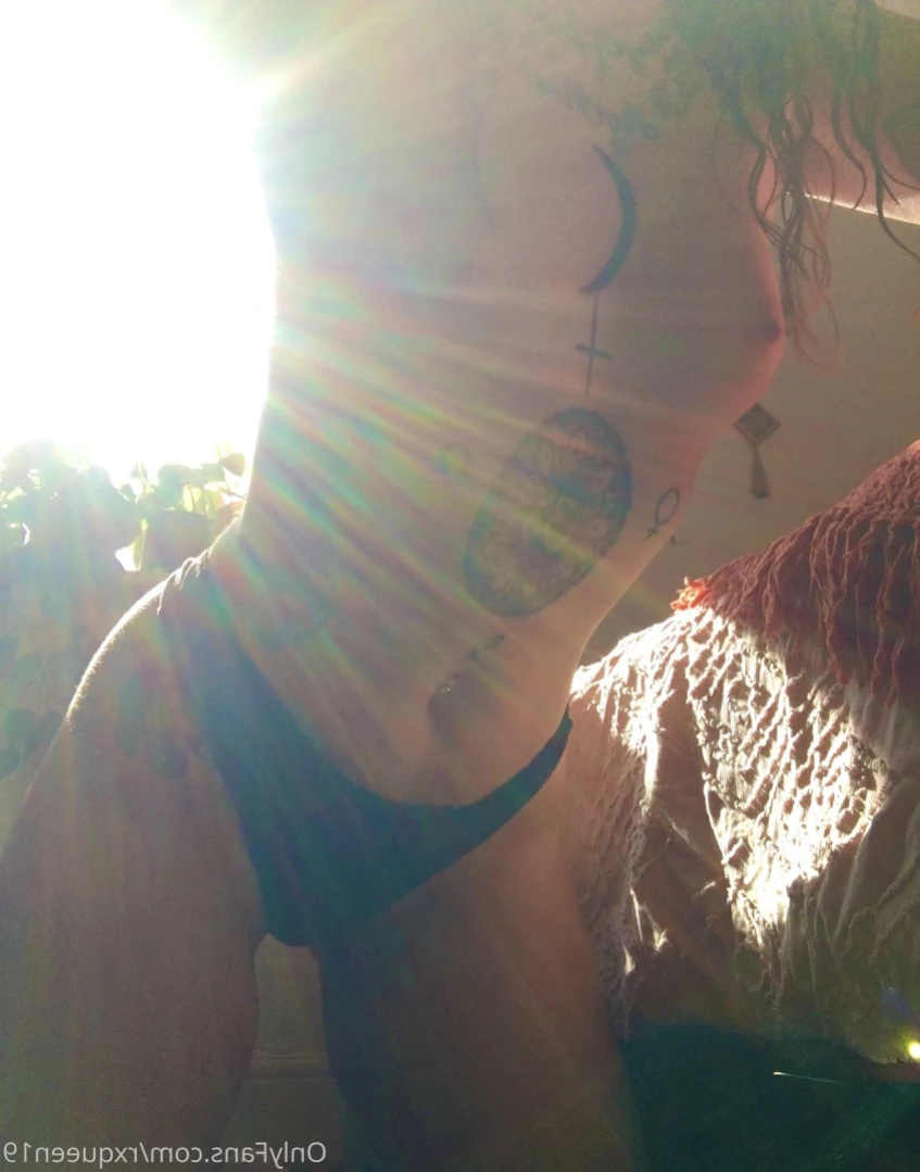 deactivated [ rxqueen19 ] Onlyfans leaked photo 15116408 on Hotleaks.tv