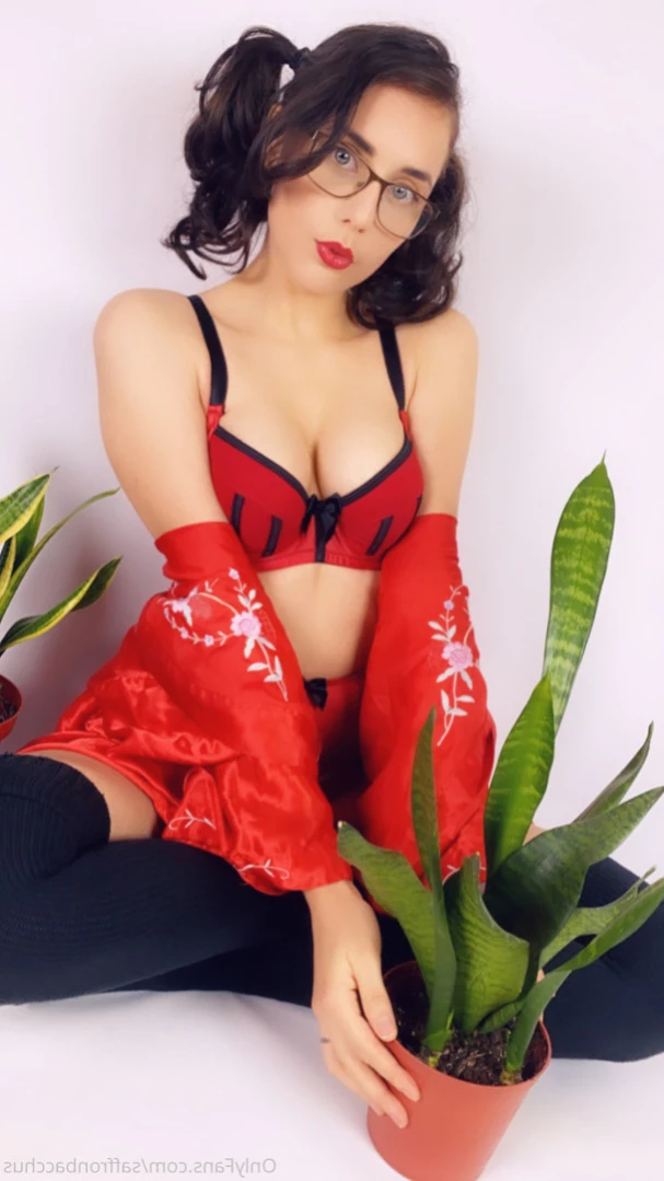 Saffron Bacchus [ saffronbacchus ] Onlyfans leaked photo 11819192 on Hotleaks.tv