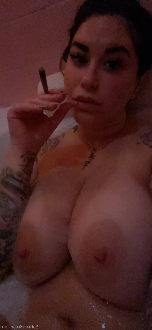 MOMMY🍼MILKER🍼SAFFRON [ saffronxxrose ] Onlyfans leaked photo 11425144 on Hotleaks.tv