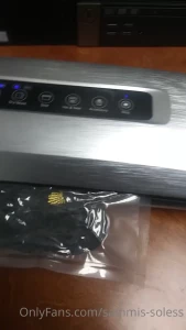 10008412