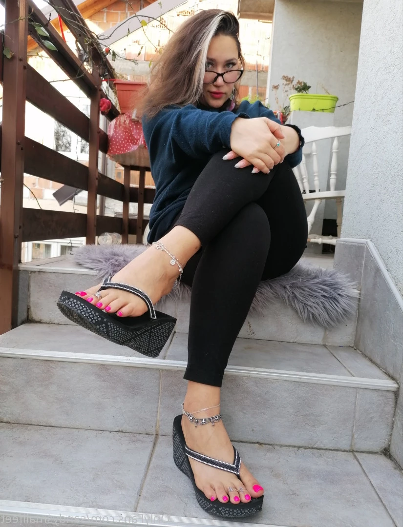 Mica Sandy [ sandysmallfeet ] Onlyfans leaked photo 10114779 on Hotleaks.tv