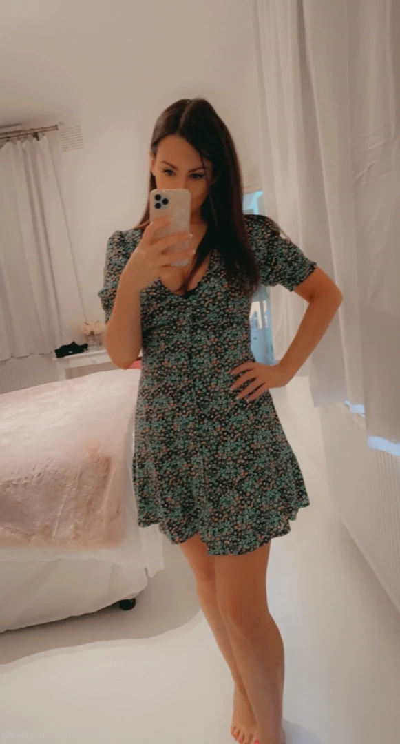 Sara Bella London [ sarabella ] Onlyfans leaked photo 8183604 on Hotleaks.tv