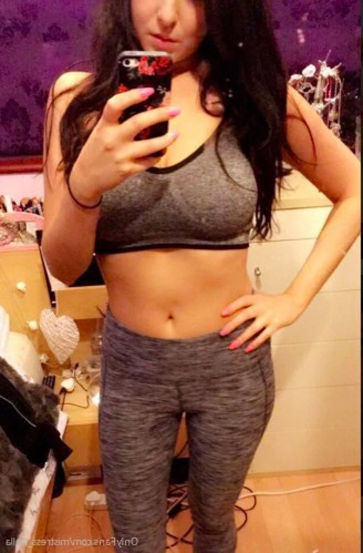 Sara Bella London [ sarabella ] Onlyfans leaked photo 8233544 on Hotleaks.tv