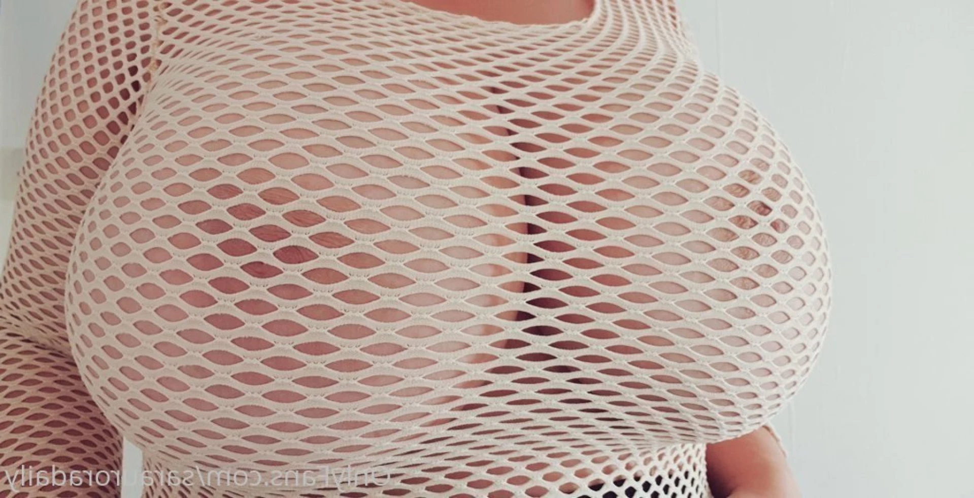 Sara [ sarauroradaily ] Onlyfans leaked photo 12227497 on Hotleaks.tv