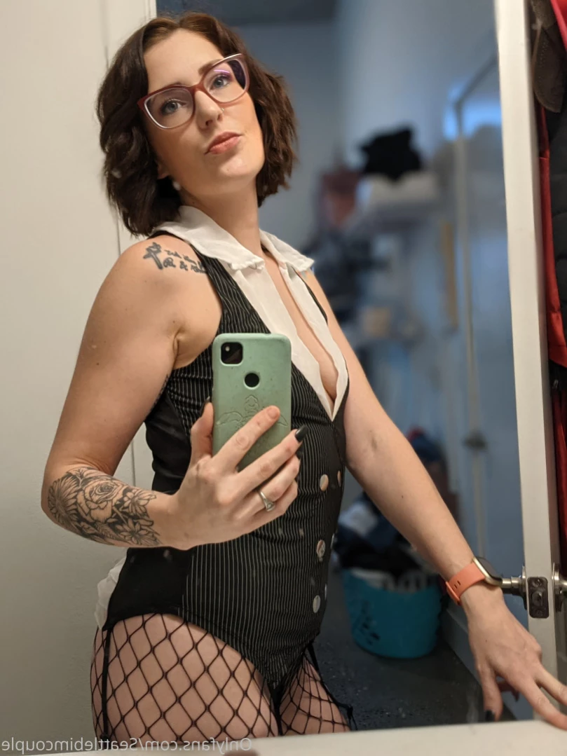 🌹Rhi Baby💗 [ seattlebimcouple ] Onlyfans leaked photo 10869136 on Hotleaks.tv