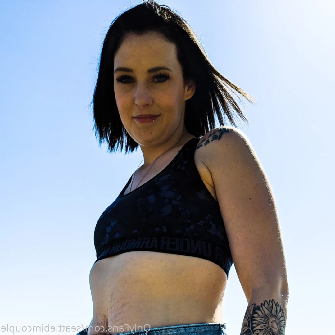 🌹Rhi Baby💗 [ seattlebimcouple ] Onlyfans leaked photo 12231865 on Hotleaks.tv