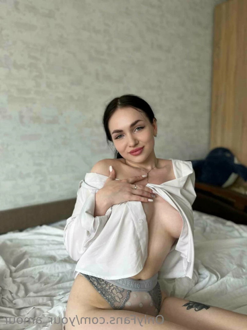 🎀Selena Mills🎀 [ selena_mills ] Onlyfans leaked photo 12441485 on Hotleaks.tv