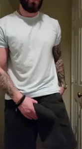 KING SIZE DICKS 🍆😋😈 [ kingsizedicks ] Onlyfans leaked video 9984307 on Hotleaks.tv