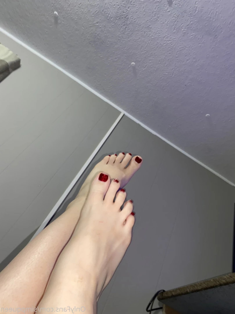 simpqueen 18+ [ simpqueen ] Onlyfans leaked photo 12177375 on Hotleaks.tv