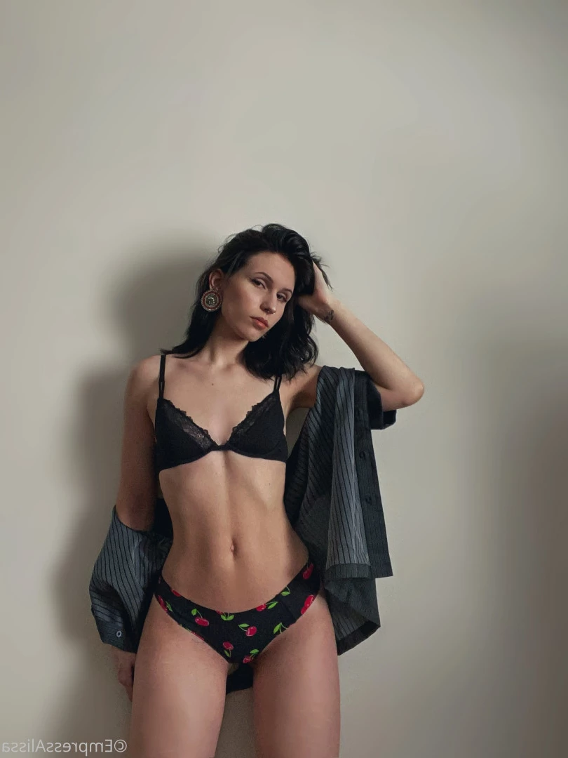 Angela - NO PPV🖤 [ angzorah ] Onlyfans leaked photo 8121668 on Hotleaks.tv
