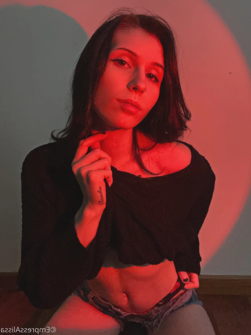 Angela - NO PPV🖤 [ angzorah ] Onlyfans leaked photo 8121931 on Hotleaks.tv