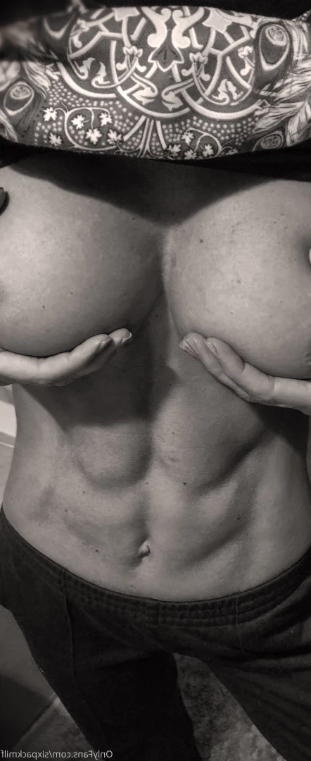 Sixpack Mom FREE [ sixpackmilf ] Onlyfans leaked photo 9965343 on Hotleaks.tv