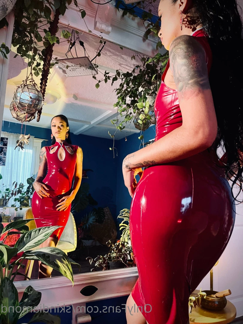 Madame Skin Diamond [ skindiamond ] Onlyfans leaked photo 8286387 on Hotleaks.tv