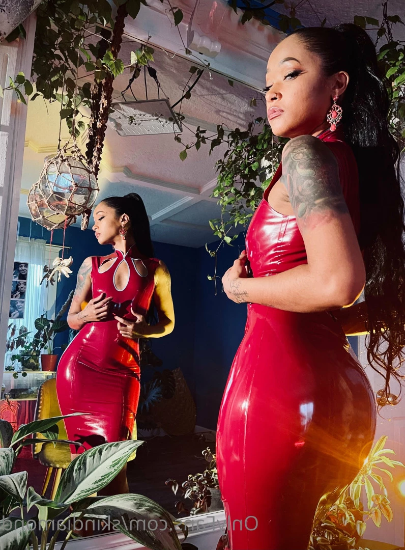 Madame Skin Diamond [ skindiamond ] Onlyfans leaked photo 8289864 on Hotleaks.tv