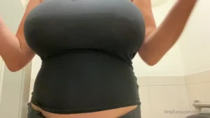 Skysky20 [ sksky20 ] Onlyfans leaked video 18170458 on Hotleaks.tv