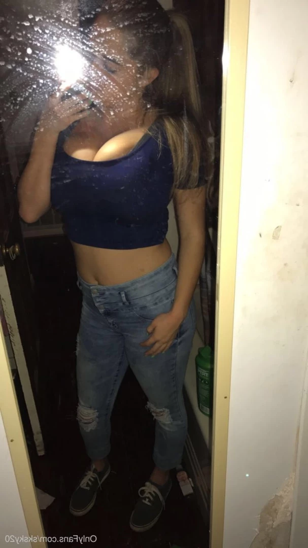 Skysky20 [ sksky20 ] Onlyfans leaked photo 8145263 on Hotleaks.tv