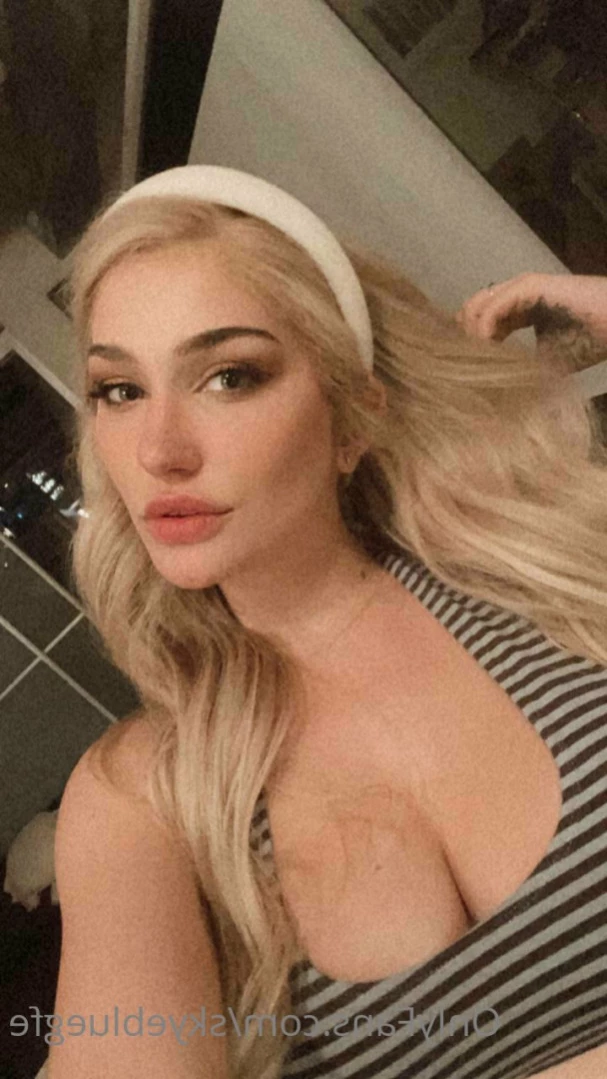 Skye Blue NO PPV [ skyebluegfe ] Onlyfans leaked photo 11406769 on Hotleaks.tv