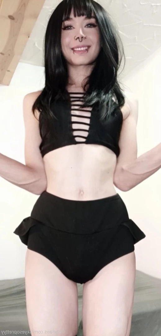 Skye [ skyesoprettyy ] Onlyfans leaked photo 11424962 on Hotleaks.tv