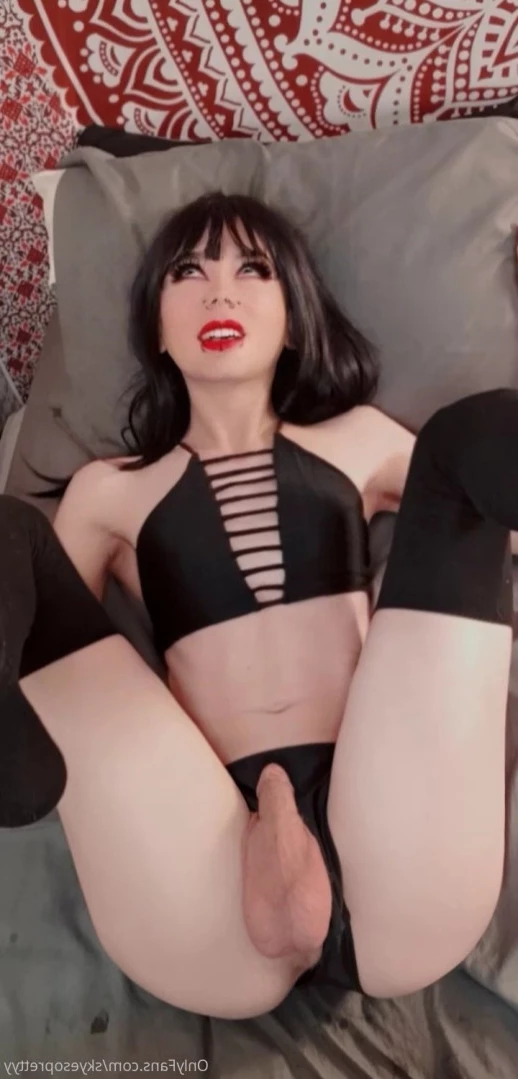 Skye [ skyesoprettyy ] Onlyfans leaked photo 11425373 on Hotleaks.tv
