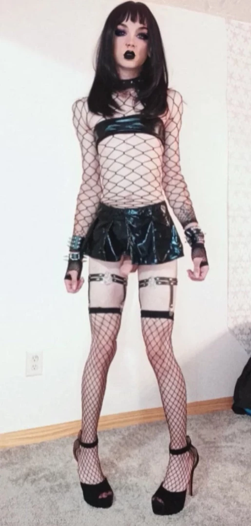 Skye [ skyesoprettyy ] Onlyfans leaked photo 12850050 on Hotleaks.tv