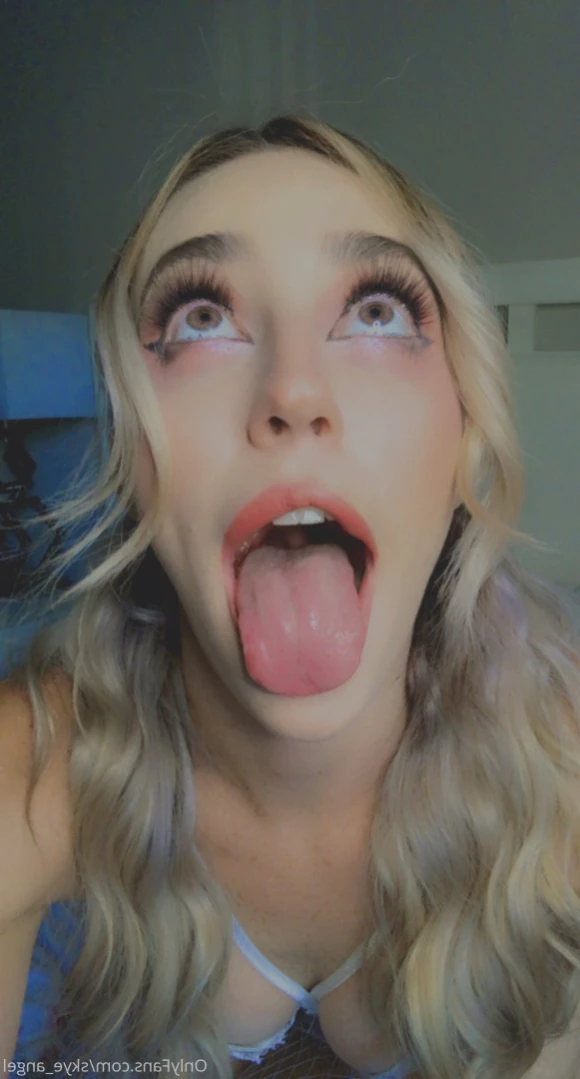 Skyler Grey [ skyler_angel ] Onlyfans leaked photo 13978932 on Hotleaks.tv