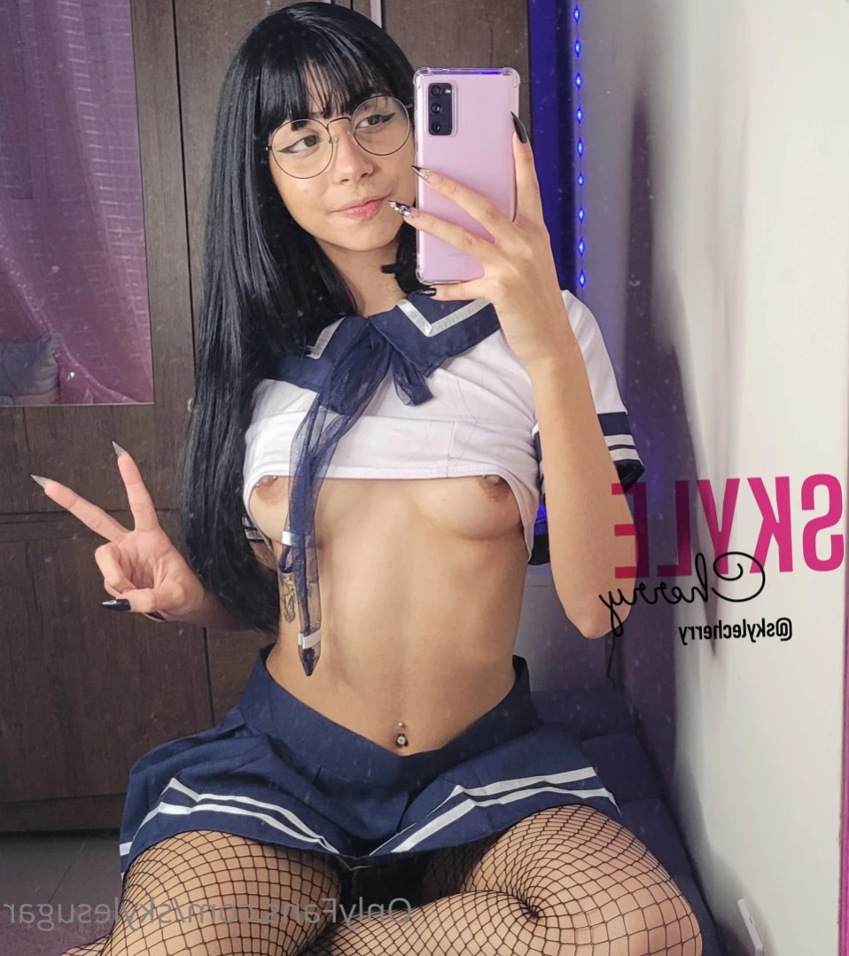 Skyle [ skylewaifu ] Onlyfans leaked photo 11417578 on Hotleaks.tv