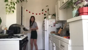 sleepychew Onlyfans leaked video 9966403 on Hotleaks.tv