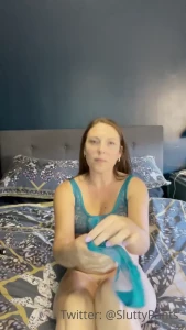 Average UK Mum [ averageukmum ] Onlyfans leaked video 9963877 on Hotleaks.tv