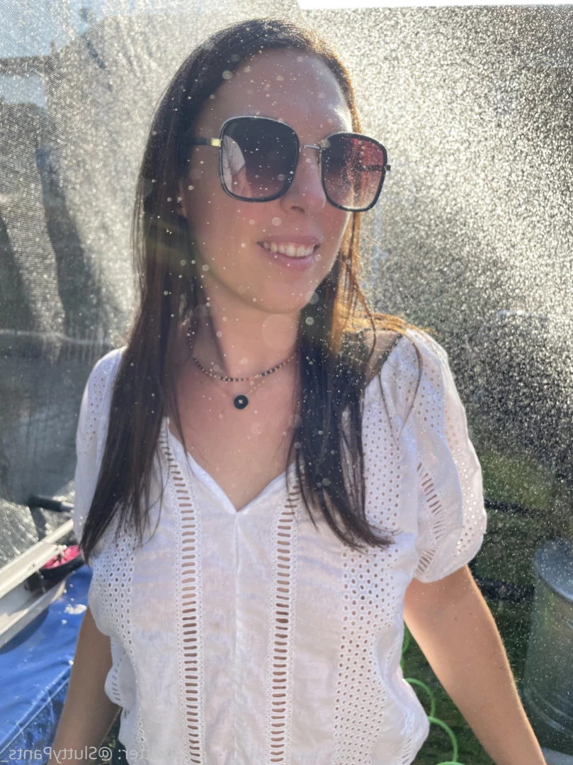 Average UK Mum [ averageukmum ] Onlyfans leaked photo 11410718 on Hotleaks.tv
