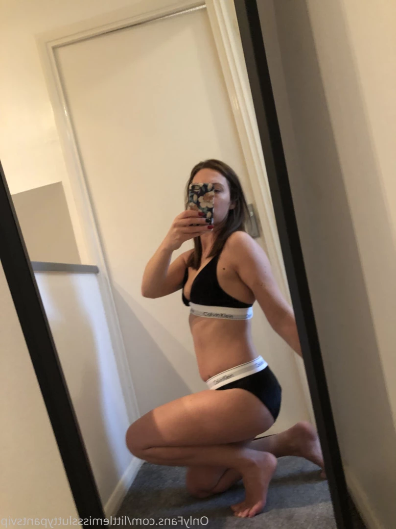 Average UK Mum [ averageukmum ] Onlyfans leaked photo 11411479 on Hotleaks.tv