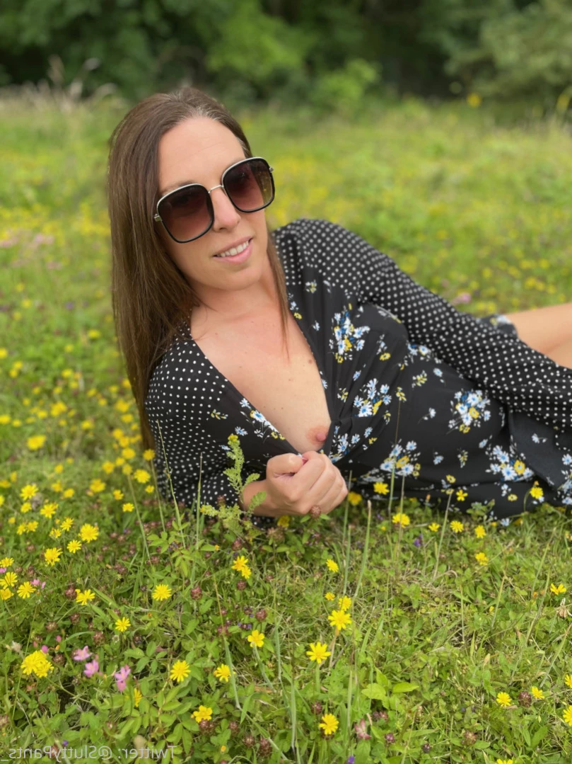 Average UK Mum [ averageukmum ] Onlyfans leaked photo 11428596 on Hotleaks.tv