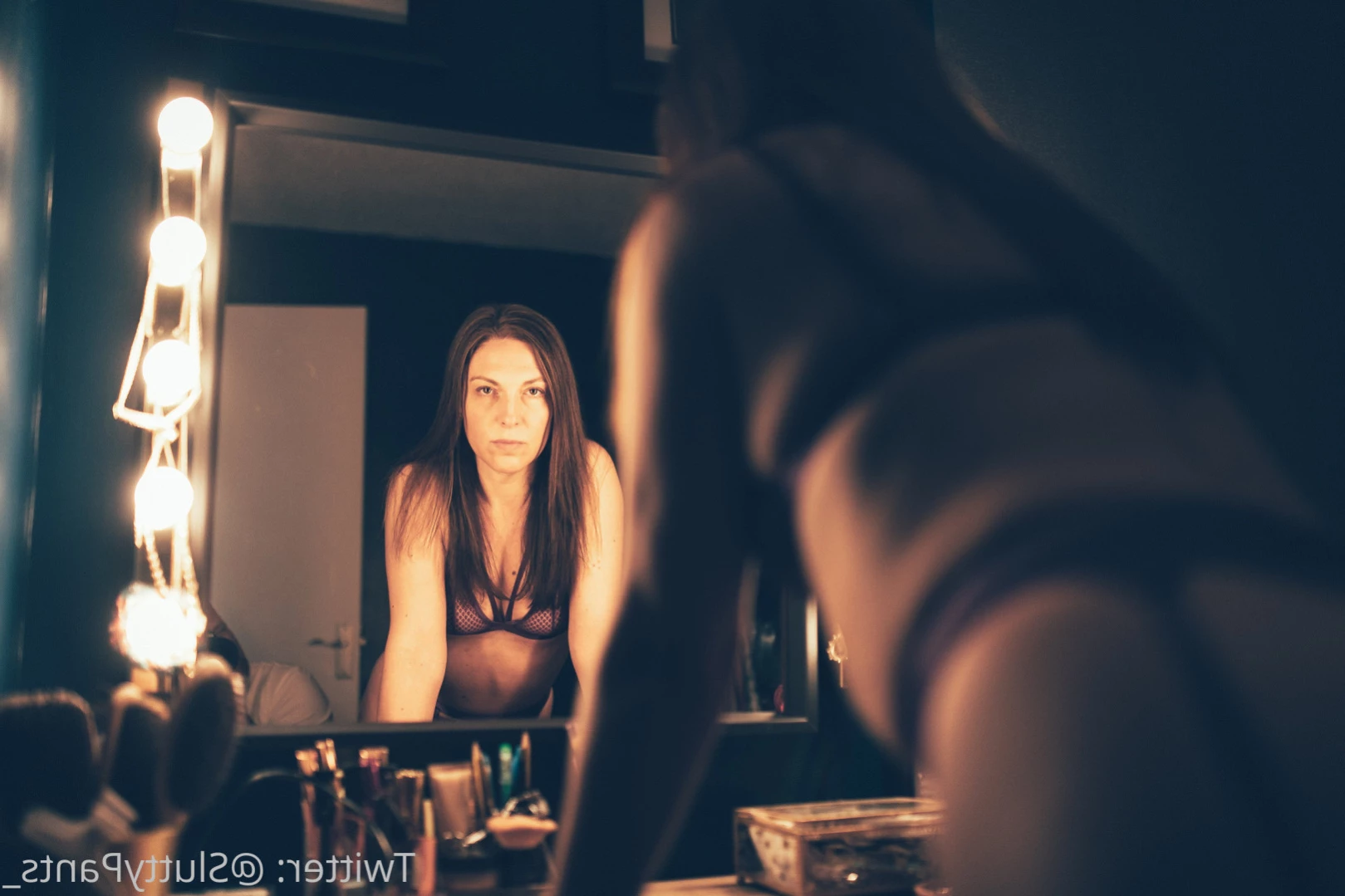Average UK Mum [ averageukmum ] Onlyfans leaked photo 12447090 on Hotleaks.tv