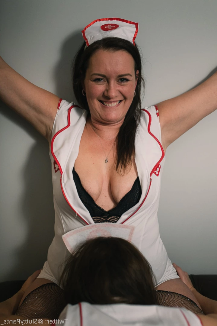 Average UK Mum [ averageukmum ] Onlyfans leaked photo 13357711 on Hotleaks.tv