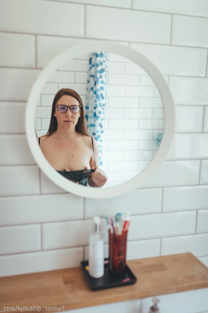 Average UK Mum [ averageukmum ] Onlyfans leaked photo 13357863 on Hotleaks.tv