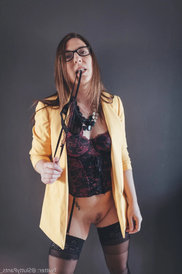 Average UK Mum [ averageukmum ] Onlyfans leaked photo 13894458 on Hotleaks.tv