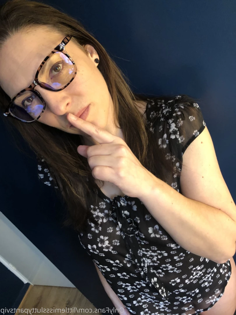 Average UK Mum [ averageukmum ] Onlyfans leaked photo 13978118 on Hotleaks.tv